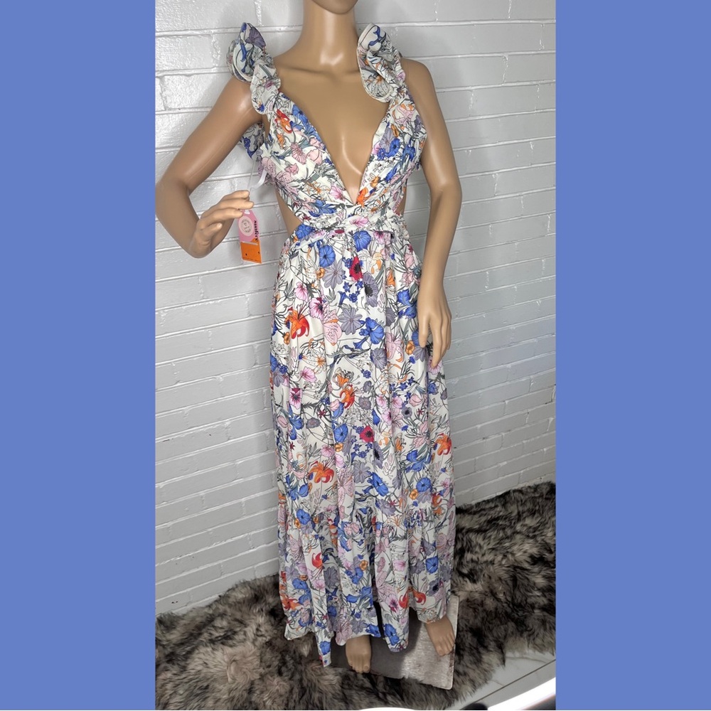 Floral V-Neck Maxi Dress